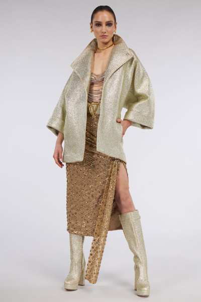 Straw-Look Shinny Lapeled Cape With Wide 3/4 Sleeves, Open Back And Belt