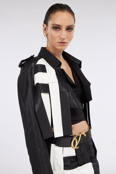 Boxy Leather-Look Crop Τζάκετ Με Πλεγμένα Κρόσσια Και Επωμίδες